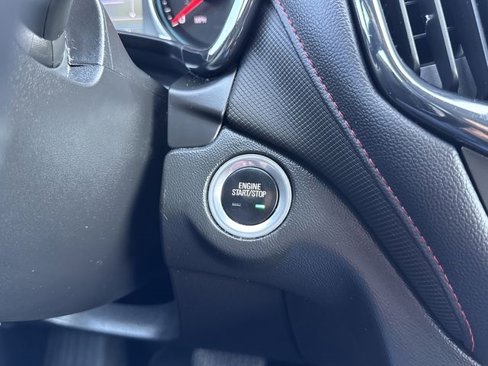 Used 2022 Chevrolet Equinox RS image 16