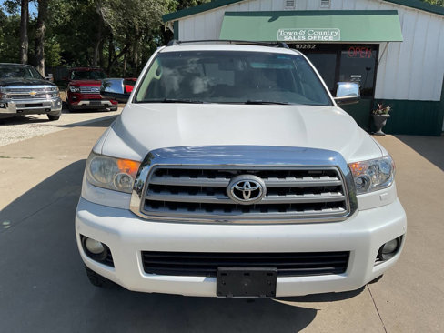 Used 2008 Toyota Sequoia Platinum w/ Cold Area Pkg image 4