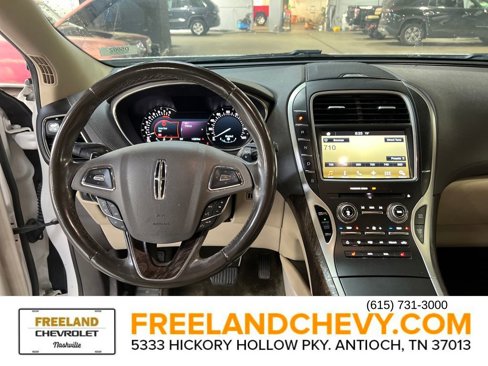 Used 2016 Lincoln MKX Select w/ Select Plus Package image 21