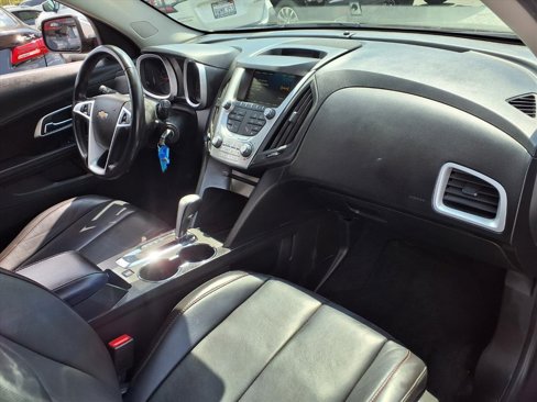Used 2015 Chevrolet Equinox LTZ image 25