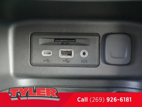 Used 2019 Chevrolet Equinox Premier image 37