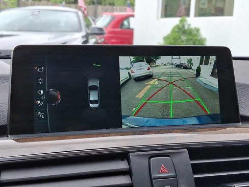 Used 2017 BMW 330i xDrive Sedan image 18