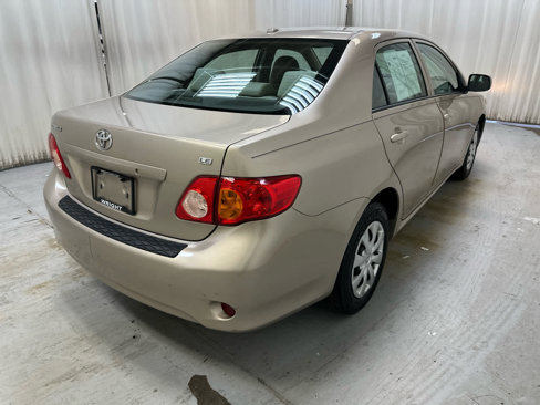 Used 2010 Toyota Corolla LE image 10