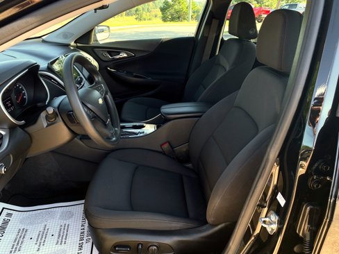 Used 2024 Chevrolet Malibu LT image 10