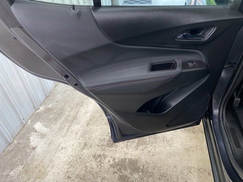 Used 2022 Chevrolet Equinox RS image 30