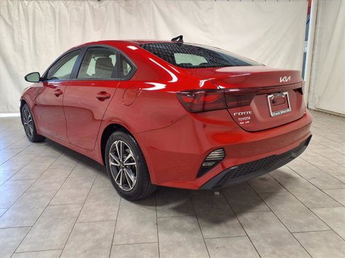Used 2024 Kia Forte LXS image 7