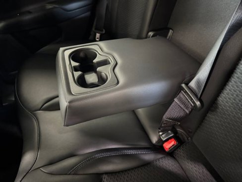 New 2026 Jeep Compass Latitude image 19