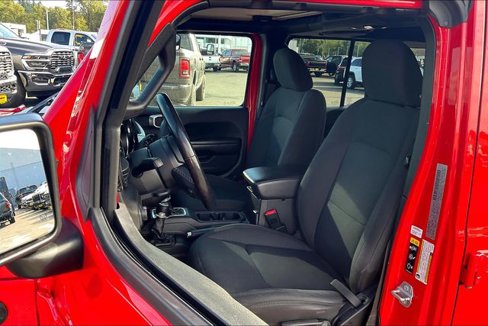 Used 2020 Jeep Wrangler Unlimited Sport image 22