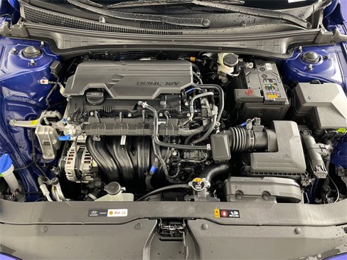 New 2025 Hyundai Elantra Sport w/ Cargo Package image 17