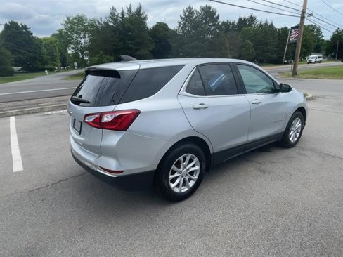 Certified 2020 Chevrolet Equinox LT w/ Driver Convenience Package image 8
