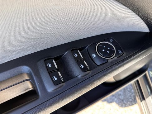 Used 2019 Ford Fusion S image 33