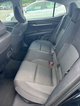 Used 2025 Toyota Camry LE image 12