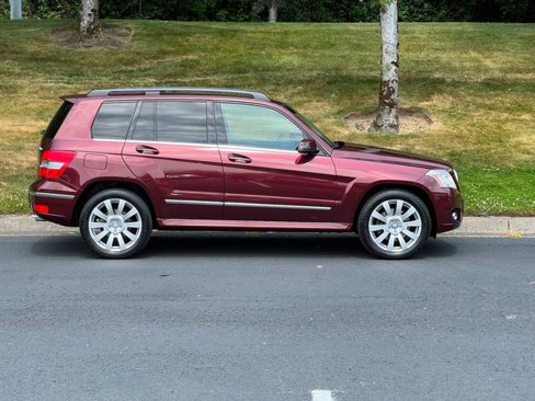 Used 2011 Mercedes-Benz GLK 350 4MATIC image 7