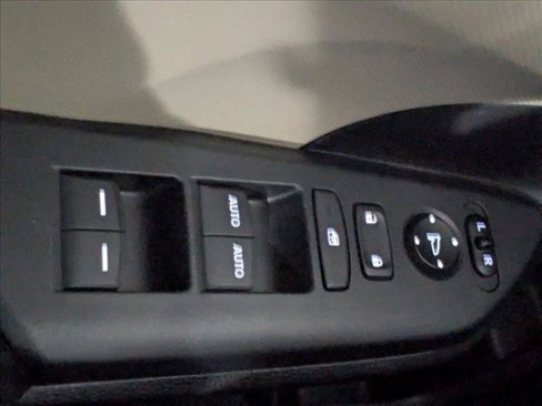 Used 2018 Honda Civic Sport image 15