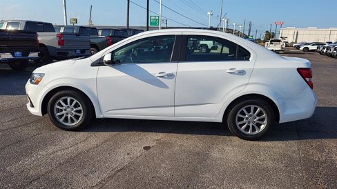 Used 2020 Chevrolet Sonic LT w/ Convenience Package image 5