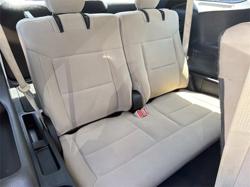Used 2021 Ford Explorer 2WD image 7
