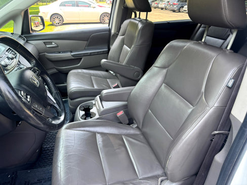 Used 2011 Honda Odyssey Touring image 24