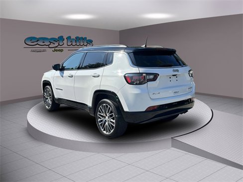Used 2022 Jeep Compass Limited w/ Elite Group image 5