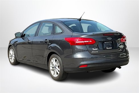 Used 2016 Ford Focus SE image 4