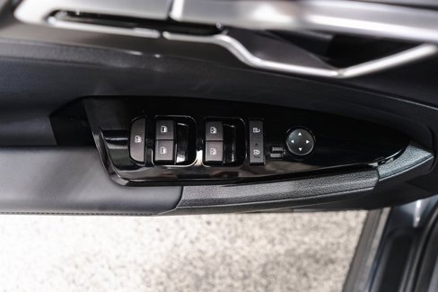 Used 2024 Kia Sportage EX image 25