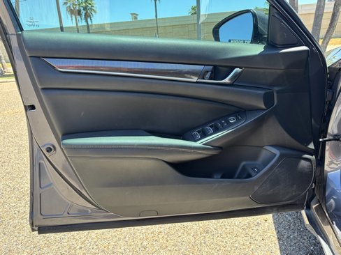 Used 2019 Honda Accord Sport image 7