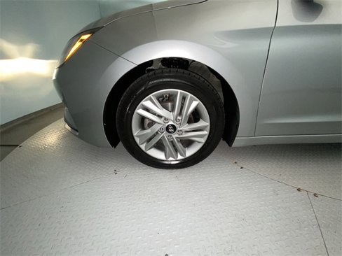 Used 2020 Hyundai Elantra SEL w/ Cargo Package (C1) image 10