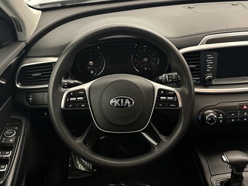 Used 2020 Kia Sorento AWD V6 image 18