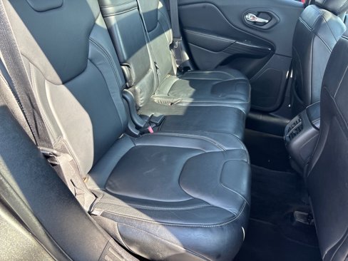 Used 2014 Jeep Cherokee Limited image 24
