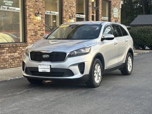 Used 2019 Kia Sorento AWD V6 image 1