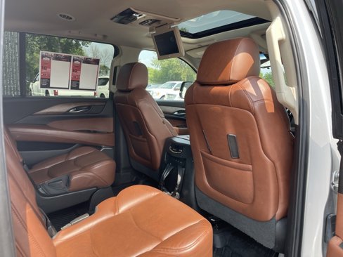 Used 2018 Cadillac Escalade ESV Premium Luxury w/ LPO, Radiant Package image 26