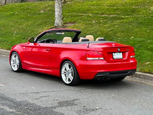 Used 2011 BMW 135i Convertible image 14