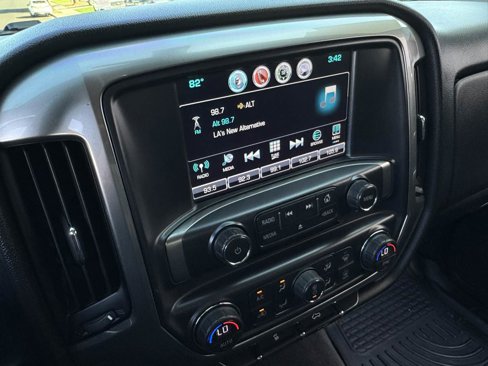 Used 2018 Chevrolet Silverado 1500 LT w/ All Star Edition image 25