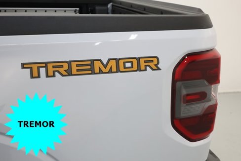 Used 2025 Ford Maverick Tremor image 9