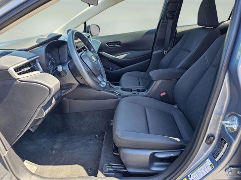 Used 2024 Toyota Corolla LE image 9