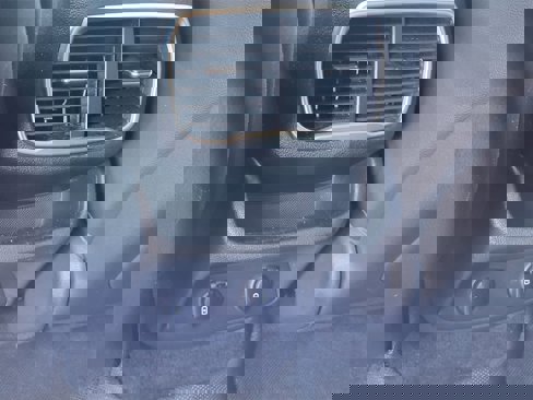 Used 2020 Hyundai Santa Fe SEL w/ Convenience + Premium Package image 30