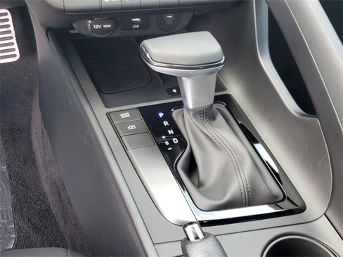 New 2025 Hyundai Elantra Sport image 24