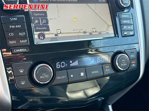 Used 2014 Nissan Altima 2.5 SL w/ Technology Package image 12