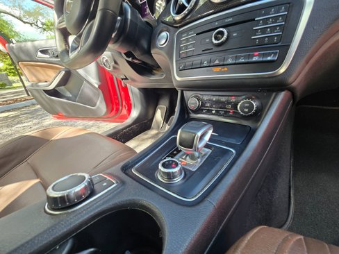 Used 2016 Mercedes-Benz GLA 45 AMG 4MATIC image 40