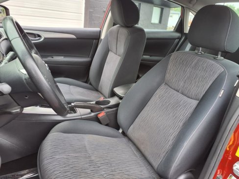 Used 2015 Nissan Sentra SV image 22