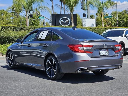 Used 2018 Honda Accord Sport image 13