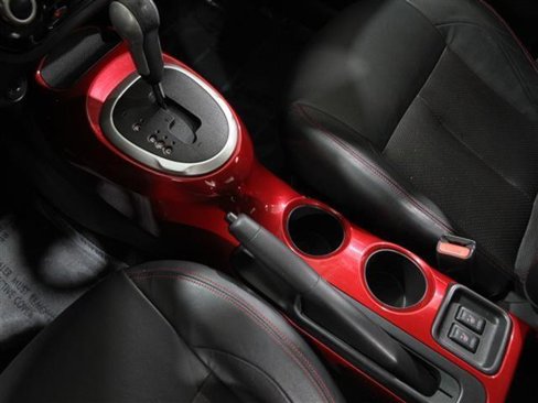 Used 2015 Nissan Juke SL image 16