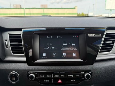 Used 2019 Kia Niro LX image 19