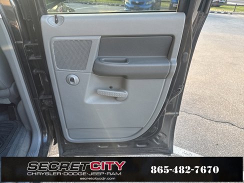Used 2006 Dodge Ram 1500 Truck SLT image 13