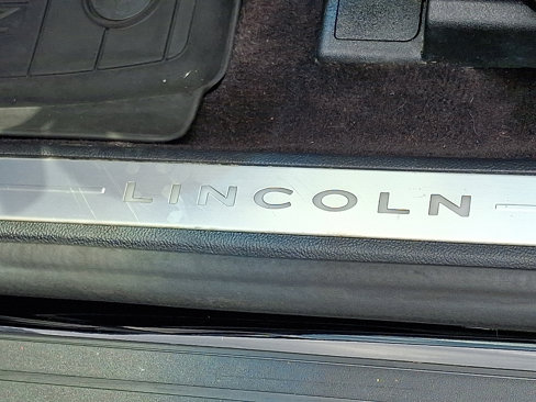 Used 2017 Lincoln MKZ Premiere image 14