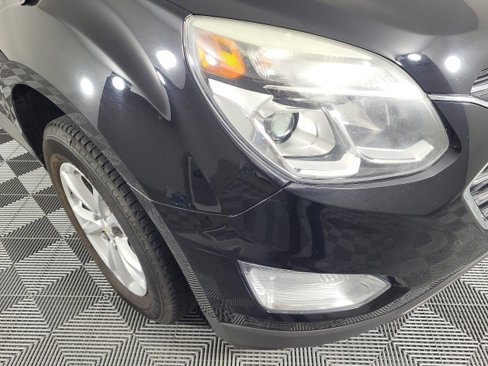 Used 2017 Chevrolet Equinox LT w/ Convenience Package image 3
