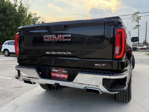 Used 2020 GMC Sierra 1500 SLT image 2