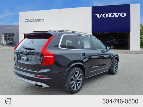 Used 2019 Volvo XC90 T6 Momentum w/ Advanced Package image 3