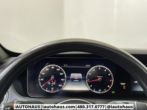 Used 2019 Mercedes-Benz S 560 Sedan image 30
