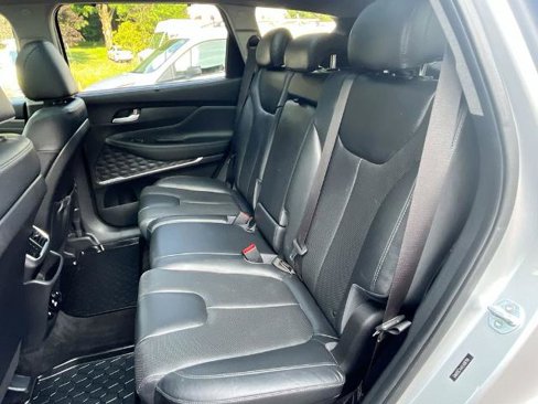Used 2020 Hyundai Santa Fe Limited image 23