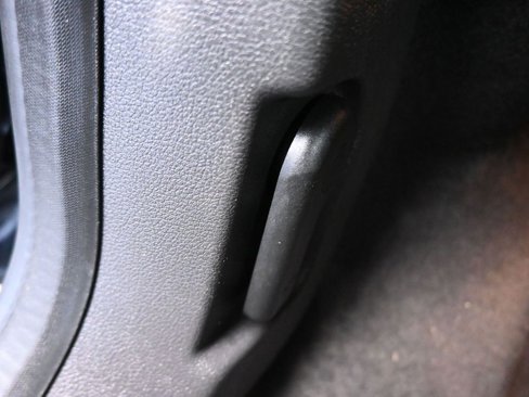 Used 2017 Ford C-MAX SE image 25